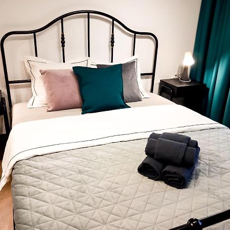 Apartamento Timpuri Noi Studio With Self Check In Bucarest Exterior foto