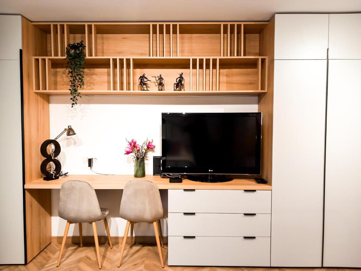 Apartamento Timpuri Noi Studio With Self Check In Bucarest Exterior foto